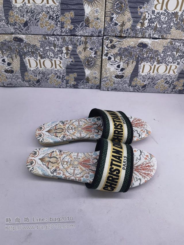 DIOR女鞋 迪奧飛織面料羊皮沙灘涼鞋 Dior真皮外穿拖鞋  naq1324
